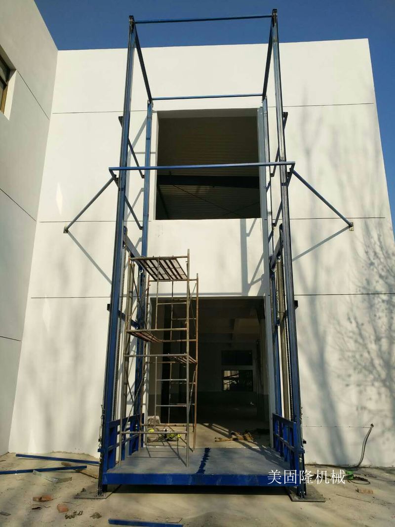 泰州仓库专用导轨式升降货梯价格