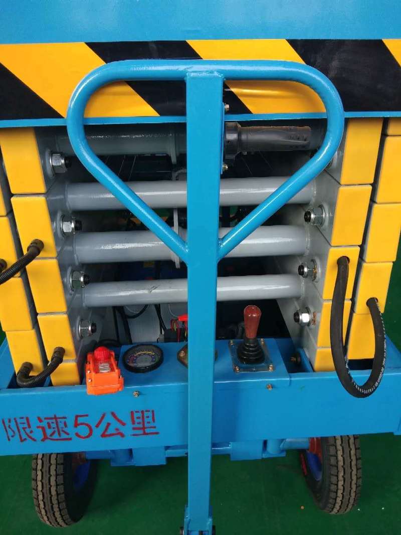 泰州辅助行走式升降平台